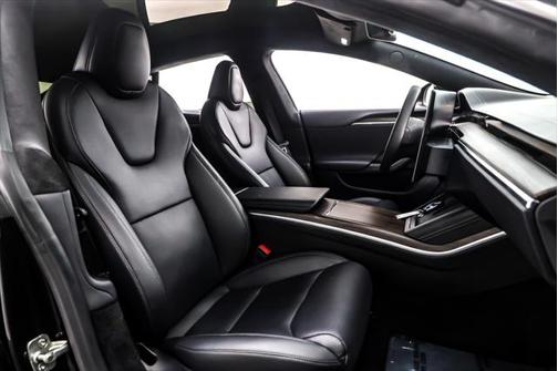 2023 Tesla Model S Standard Range