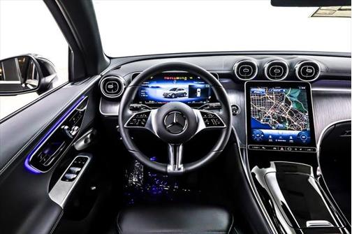 2025 Mercedes-Benz GLC 300 Base
