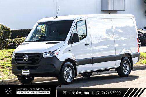 2025 Mercedes-Benz Sprinter 2500 Standard Roof
