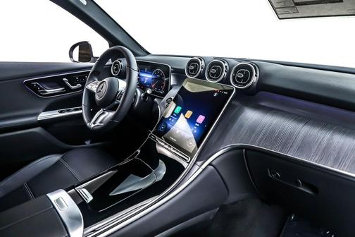 2026 Mercedes-Benz GLC 300 Base