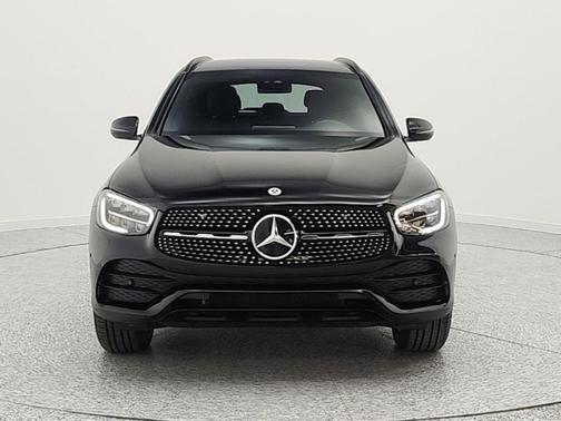 Black 2022 Mercedes-Benz GLC 300 4MATIC