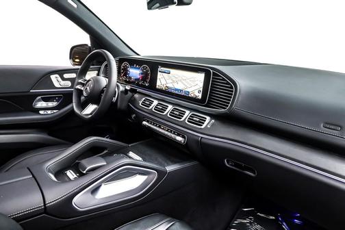 2026 Mercedes-Benz GLS 450 4MATIC