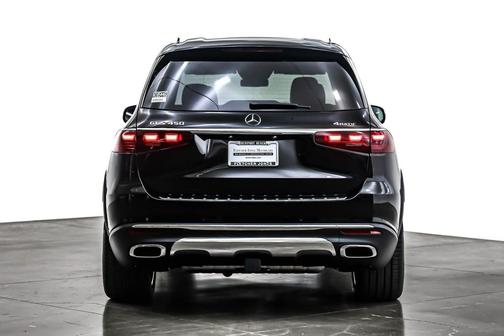 2026 Mercedes-Benz GLS 450 4MATIC