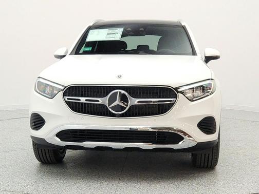 Polar White 2026 Mercedes-Benz GLC 350e Base