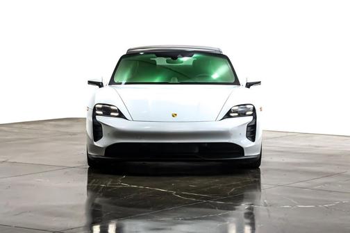 2024 Porsche Taycan GTS
