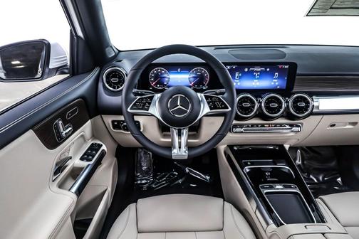 2026 Mercedes-Benz GLB 250 Base