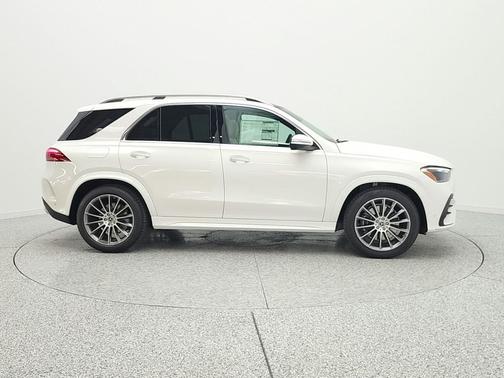 Polar White 2026 Mercedes-Benz GLE 450 4MATIC