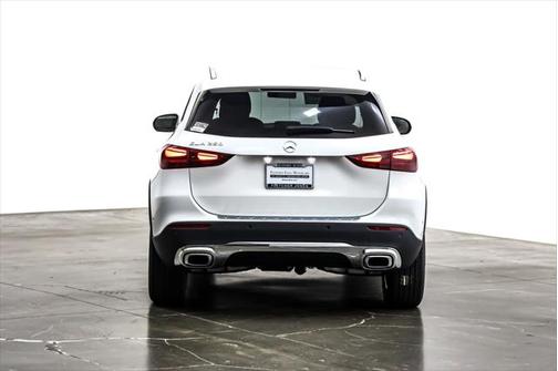 2025 Mercedes-Benz GLA 250 4MATIC