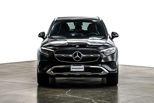 2025 Mercedes-Benz GLC 300 Base