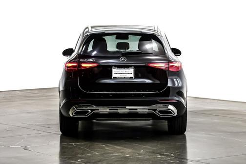 2025 Mercedes-Benz GLC 300 Base