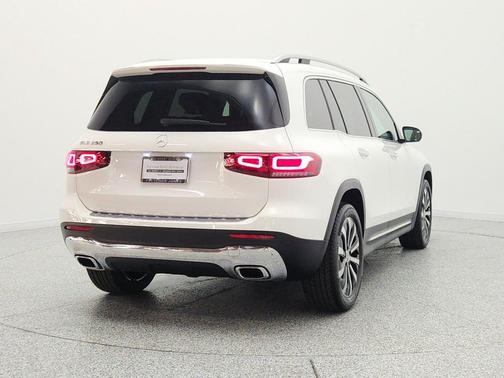 Polar White 2022 Mercedes-Benz GLB 250 Base