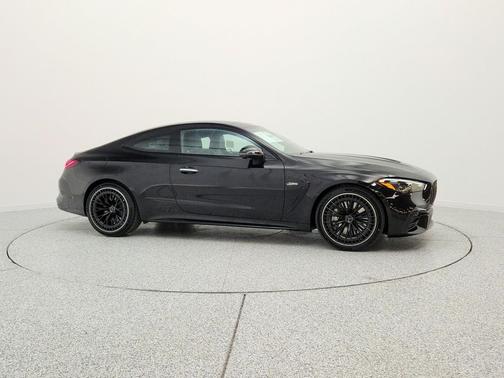 Obsidian Black Metallic 2026 Mercedes-Benz AMG CLE 53 4MATIC+