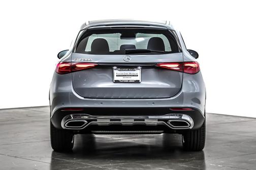 2025 Mercedes-Benz GLC 300 Base