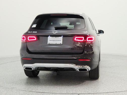 Graphite Grey Metallic 2022 Mercedes-Benz GLC 300 Base