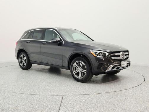 Graphite Grey Metallic 2022 Mercedes-Benz GLC 300 Base