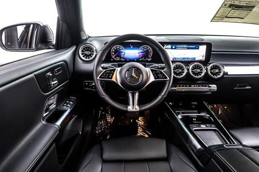 2025 Mercedes-Benz GLB 250 Base