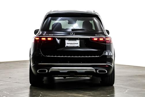 2025 Mercedes-Benz GLS 450 4MATIC
