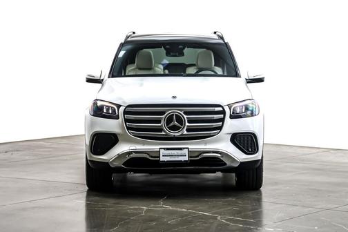 2025 Mercedes-Benz GLS 450 4MATIC