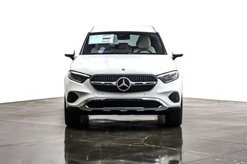 2026 Mercedes-Benz GLC 300 Base