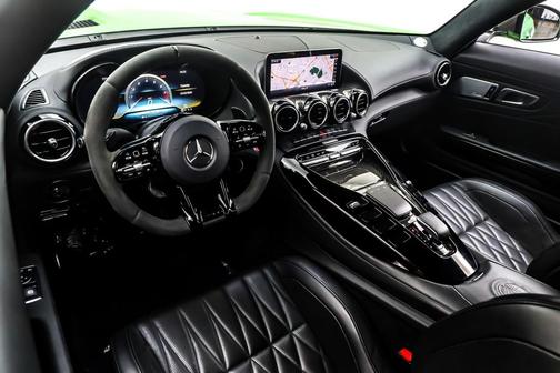 2020 Mercedes-Benz AMG GT R