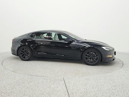 2022 Tesla Model S Dual Motor All-Wheel Drive