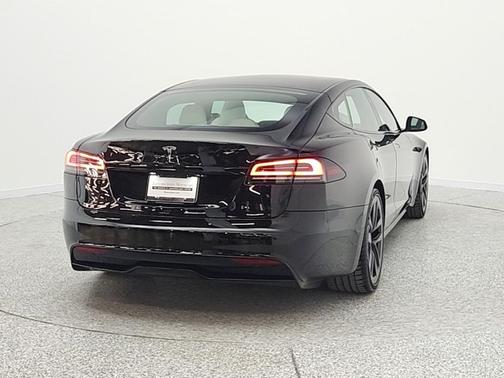 2022 Tesla Model S Dual Motor All-Wheel Drive