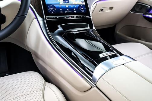 2026 Mercedes-Benz GLC 300 Base