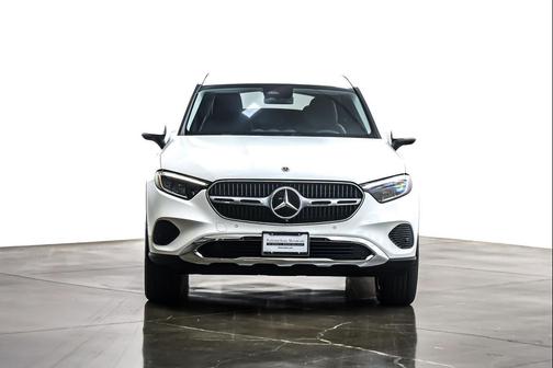 2025 Mercedes-Benz GLC 350e Base