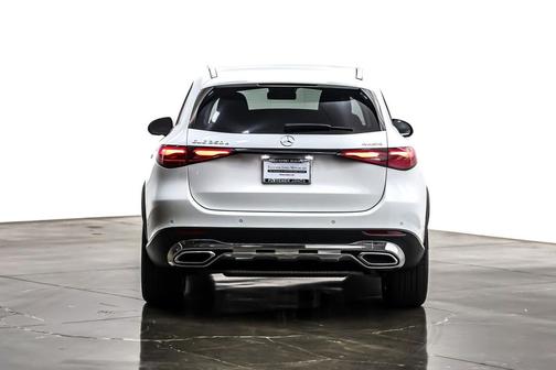 2025 Mercedes-Benz GLC 350e Base