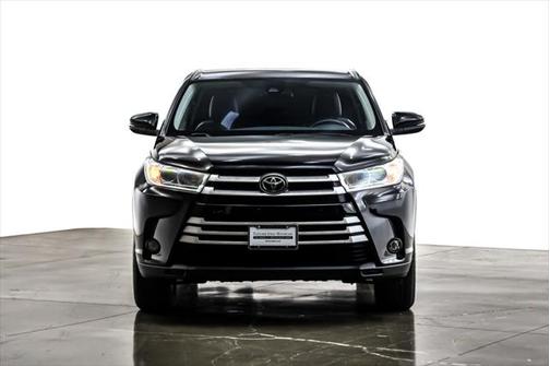 2019 Toyota Highlander LE Plus