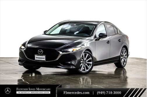 2022 Mazda Mazda3 FWD w/Preferred Package