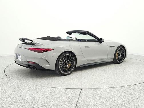 MANUFAKTUR Alpine Grey 2026 Mercedes-Benz AMG SL 63 Base