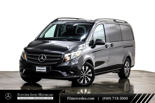 2022 Mercedes-Benz Metris Base