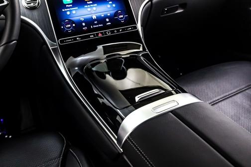 2026 Mercedes-Benz GLC 300 Base