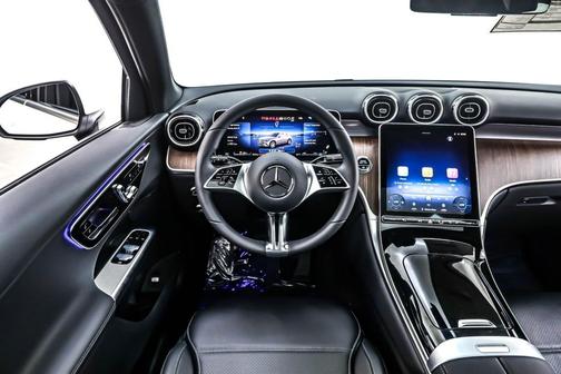2026 Mercedes-Benz GLC 300 Base