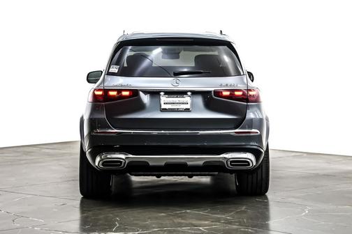 2026 Mercedes-Benz Maybach GLS 600 4MATIC