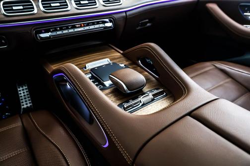 2026 Mercedes-Benz GLS 450 4MATIC