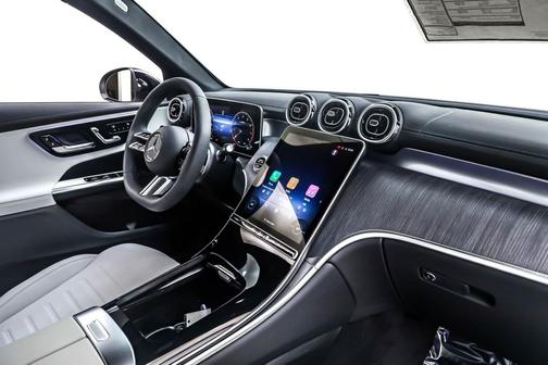 2026 Mercedes-Benz GLC 300 Base