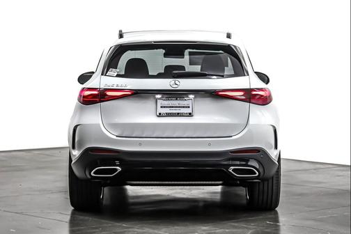 2026 Mercedes-Benz GLC 300 Base