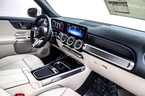 2025 Mercedes-Benz GLB 250 Base
