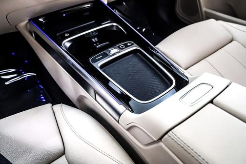 2025 Mercedes-Benz GLB 250 Base