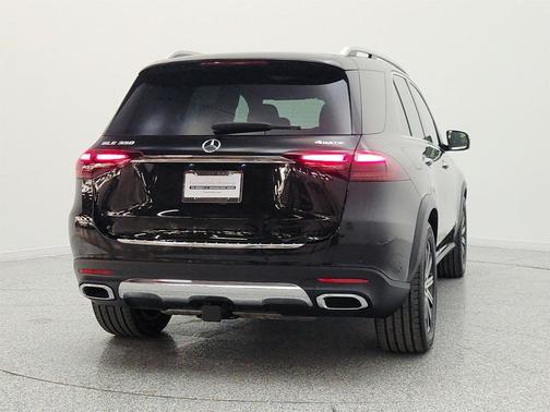 Obsidian Black Metallic 2026 Mercedes-Benz GLE 350 4MATIC
