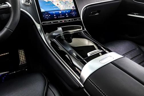 2026 Mercedes-Benz GLC 300 Base