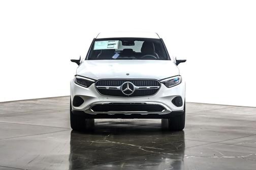 2026 Mercedes-Benz GLC 300 Base