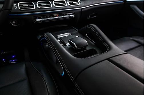 2025 Mercedes-Benz GLE 450e 4MATIC