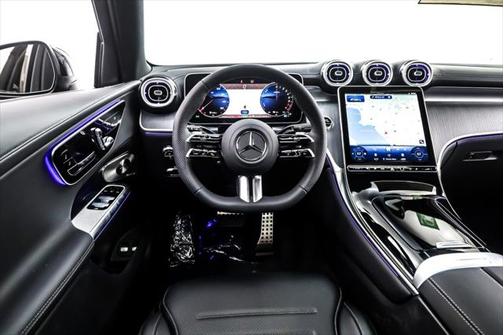 2025 Mercedes-Benz GLC 350e Base