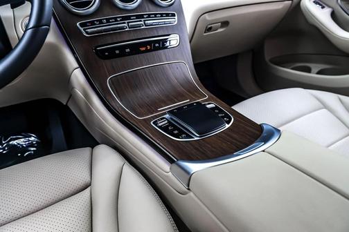2022 Mercedes-Benz GLC 300 Base