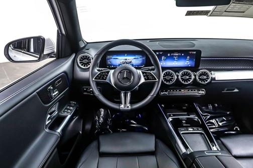 2026 Mercedes-Benz GLB 250 Base