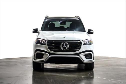 2025 Mercedes-Benz GLS 580 4MATIC