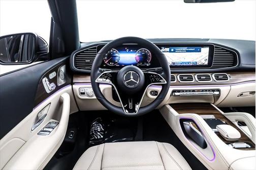 2025 Mercedes-Benz GLS 450 4MATIC